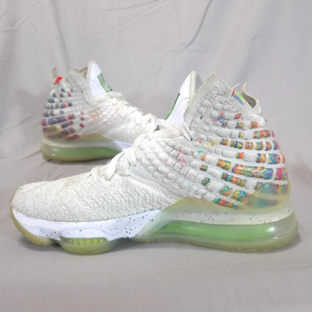 Nike LeBron 17 Air Command Force Men 7.5 Women 9 White Shoes Sneakers BQ3177-100